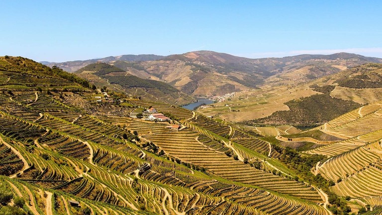 Get to Know Portugal: Best Romantic Getaways